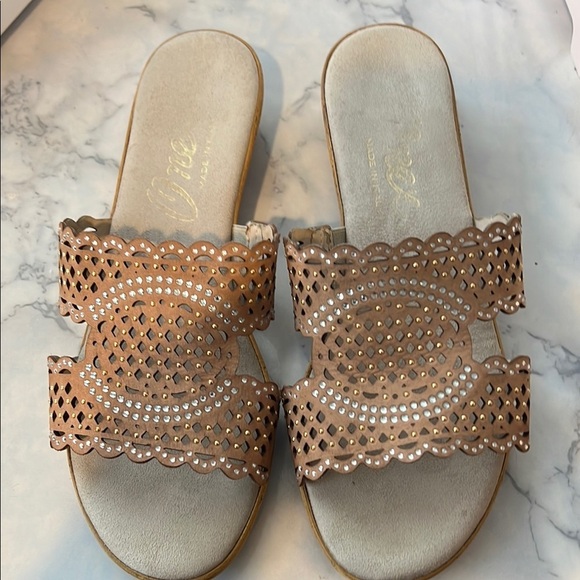 Onex Shoes - Onex Tan Laser-Cut Sandals b92